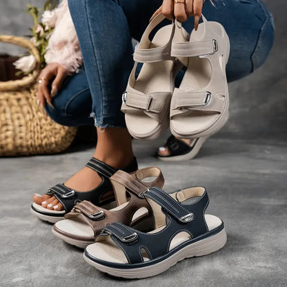 [🎁Dnes za poloviční cenu - nenechte si to ujít] Ergonomicky tvarované ortopedické sandály - bezbolestná chůze👞Zajišťují pohodlnější chůzi