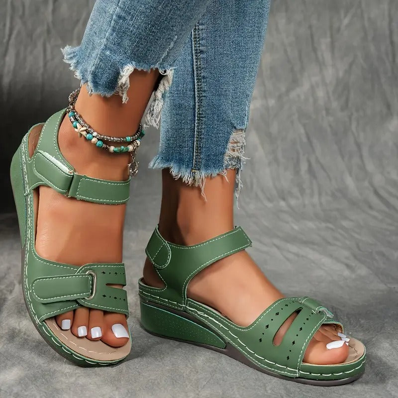 🎁Dnes za poloviční cenu - nenechte si to ujít| Ergonomicky tvarované ortopedické sandály - bezbolestná chůze👞Zajišťují pohodlnější chůzi